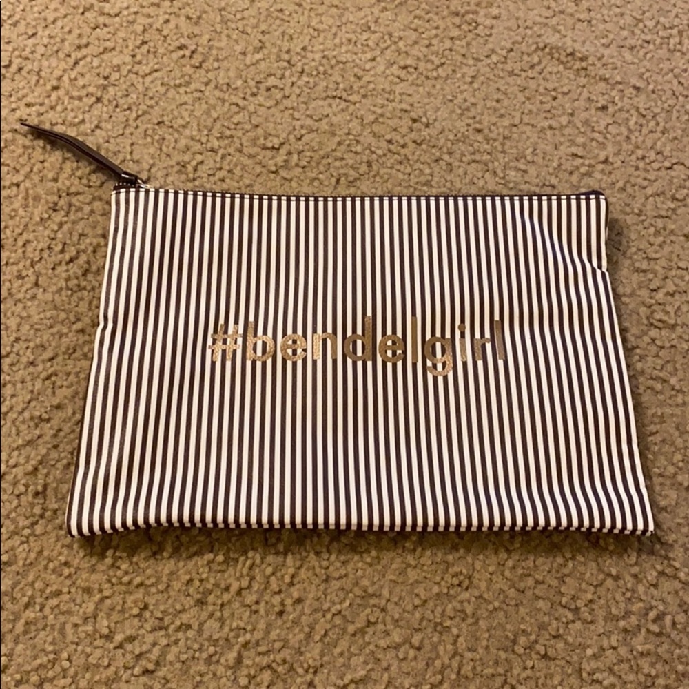 Henri Bendel Zipped Pouch.